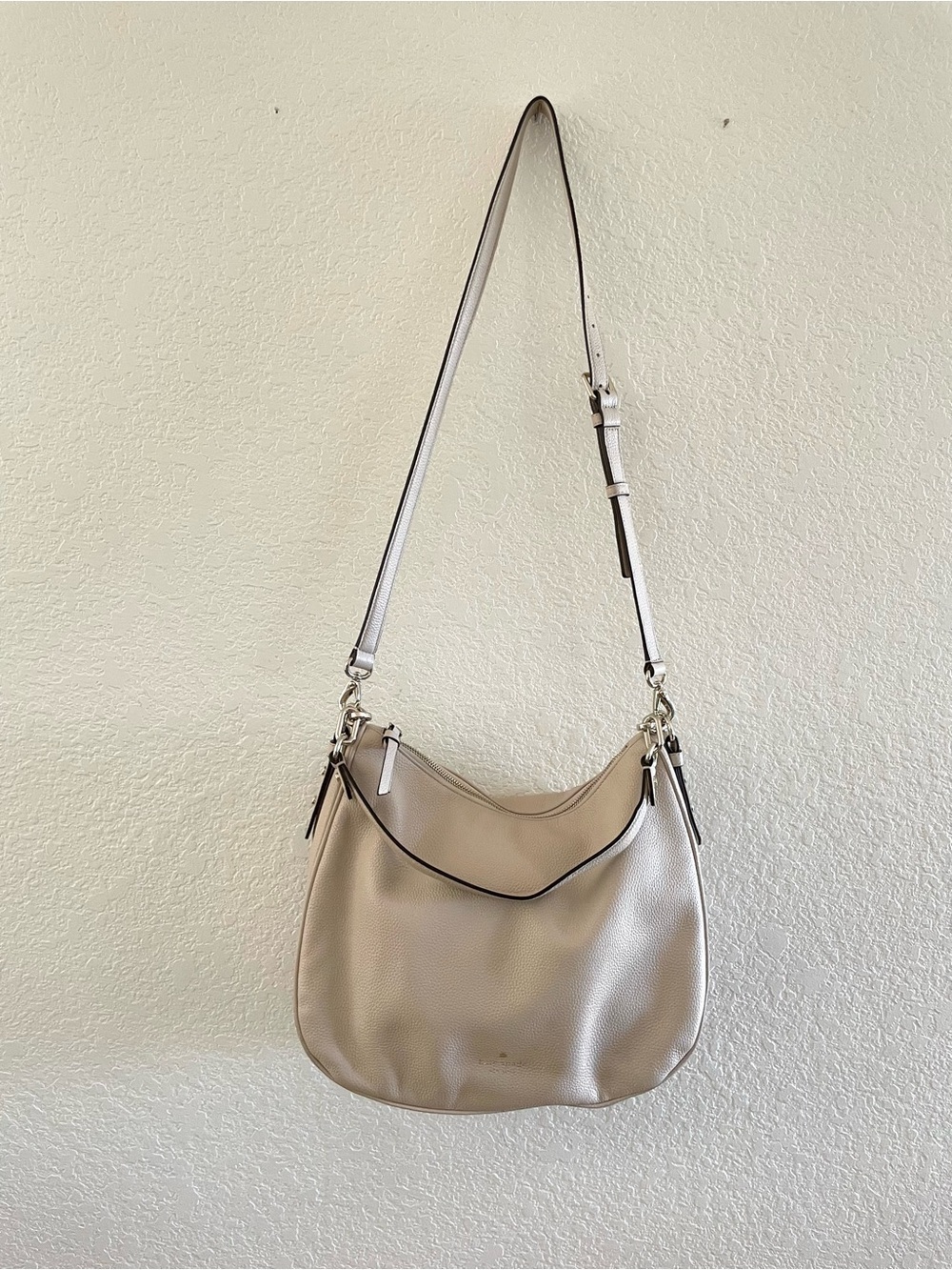 kate spade Mulberry Street Vivian Pebbled Leather Hobo Crossbody Designer Bag - Picture 2 of 15